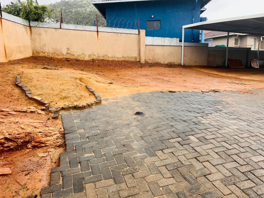 3 Bedroom Property for Sale in Tlhabane North West